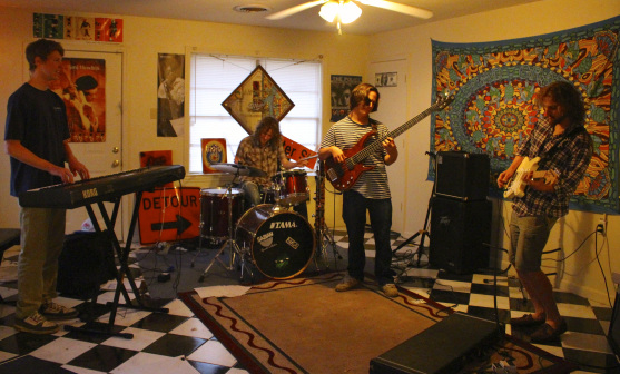Baton Rouge’s burgeoning band Levee Daze “jams” to the song “In the B.A.G.” off their self-titled debut album. The band consists of four LSU seniors: Dominic DeJuilio on the keyboard, Scott Graves on drums, Andrew Borniak on bass and John Trufant on guitar and vocals. The band members said they gained inspiration for their album from the culture of Louisiana and sunsets from the levee, which they can see from their house.